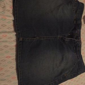 A cute almost knee long skirt